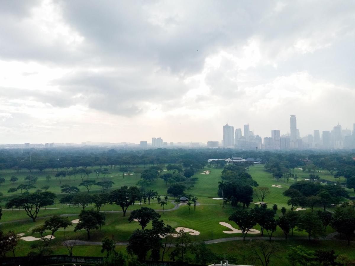 Апартаменты Forbes Area Bgc Taguig Манила Экстерьер фото